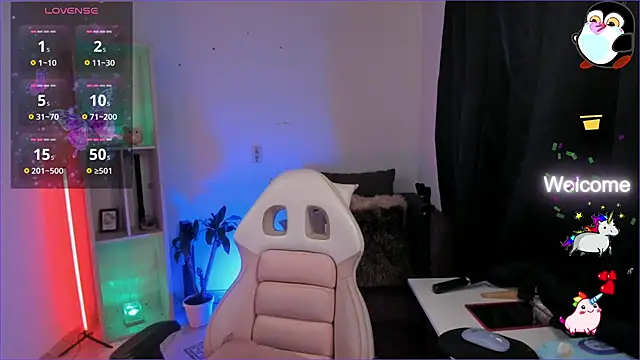 Snapshot of odelei chatting on 11-25-25, 11:21 odelei online show from 11-25-25, 11:21