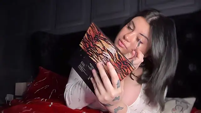 curvybabesx1 online show from 11-27-25, 03:52