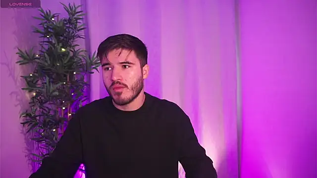 Snapshot of Tony_Wylie chatting on 11-03-25, 11:11 Tony Wylie online show from 11-03-25, 11:11