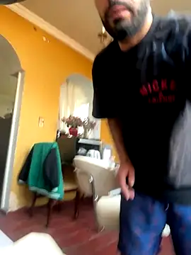 Snapshot of djtimka chatting on 11-12-25, 11:21 djtimka online show from 11-12-25, 11:21