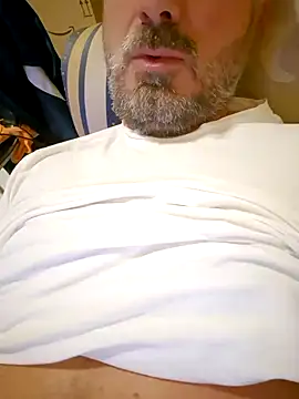 1talianBeutifulCock online show from 01-08-25, 05:05