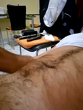 1talianBeutifulCock online show from 01-12-25, 07:42