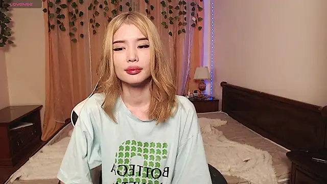 Velvetsky 1 online show from 01-16-25, 06:06