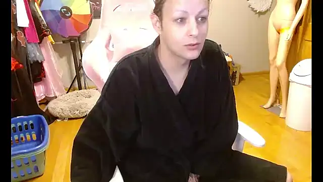 Snapshot of jessy0504 chatting on 02-18-25, 11:11 jessy0504 online show from 02-18-25, 11:11