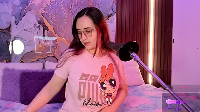 centaurigirl online show from 11-02-25, 04:42