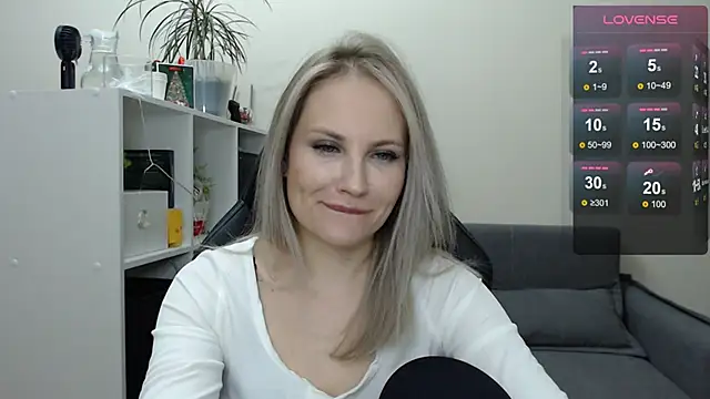 Sunny bunny6 online show from 02-11-25, 03:18