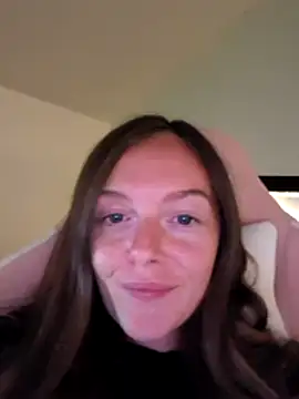 Snapshot of PrettyPetitexoxo chatting on 08-06-26, 08:00 PrettyPetitexoxo online show from 08-06-26, 08:00