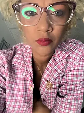 Amaliu  online show from 02-18-26, 02:24