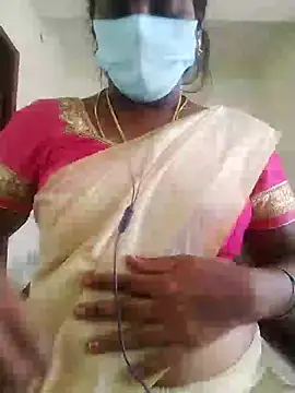Snapshot of Preethytamilsexy chatting on 05-30-26, 05:37 Preethytamilsexy online show from 05-30-26, 05:37