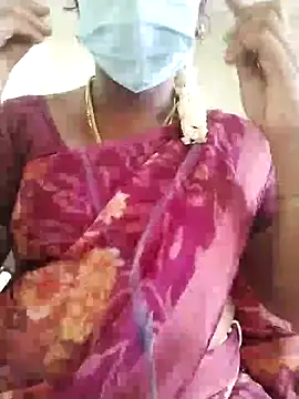 Snapshot of Preethytamilsexy chatting on 06-01-26, 10:28 Preethytamilsexy online show from 06-01-26, 10:28