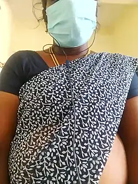 Snapshot of Preethytamilsexy chatting on 06-07-26, 10:30 Preethytamilsexy online show from 06-07-26, 10:30