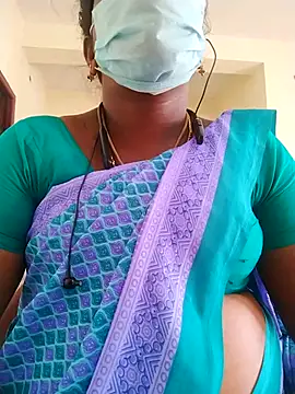 Snapshot of Preethytamilsexy chatting on 07-12-26, 06:15 Preethytamilsexy online show from 07-12-26, 06:15