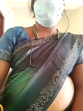 Snapshot of Preethytamilsexy chatting on 07-21-26, 07:11 Preethytamilsexy online show from 07-21-26, 07:11