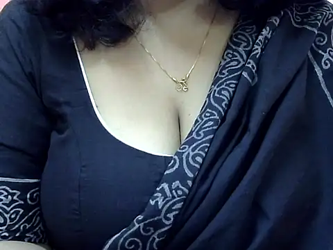 Snapshot of Riya_riyaa chatting on 12-21-24, 06:41 Riya riyaa online show from 12-21-24, 06:41