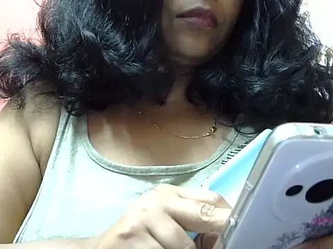 Snapshot of Riya_riyaa chatting on 01-17-25, 10:55 Riya riyaa online show from 01-17-25, 10:55
