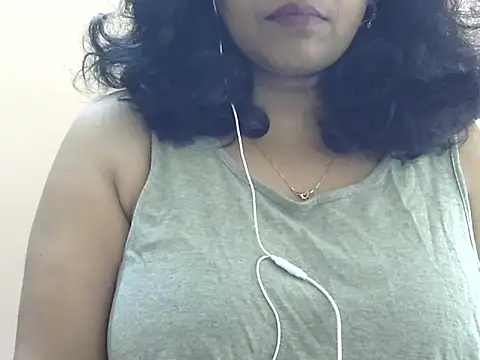 Snapshot of Riya_riyaa chatting on 02-01-25, 06:54 Riya riyaa online show from 02-01-25, 06:54