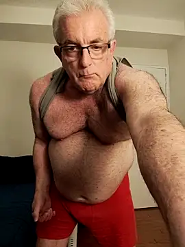 Snapshot of Shoreguy69 chatting on 02-19-26, 12:06 Shoreguy69 online show from 02-19-26, 12:06