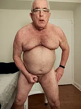 Snapshot of Shoreguy69 chatting on 03-14-26, 05:57 Shoreguy69 online show from 03-14-26, 05:57