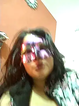 Snapshot of Anjalihotwife chatting on 01-10-25, 11:43 Anjalihotwife online show from 01-10-25, 11:43