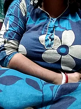 BERRY 00 online show from 11-28-25, 09:45