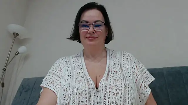 Snapshot of Nora_Star chatting on 10-15-25, 06:52 Nora Star online show from 10-15-25, 06:52