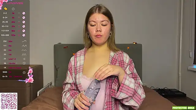 Snapshot of jettamona chatting on 11-13-25, 04:22 jettamona online show from 11-13-25, 04:22