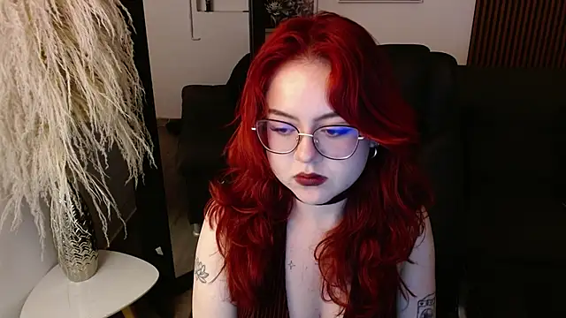 crimson tati  online show from 12-24-24, 08:44