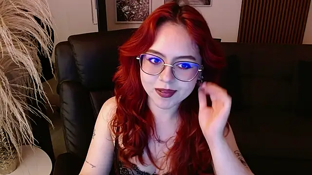 crimson tati  online show from 02-05-25, 03:23