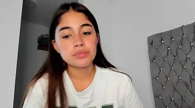 AriaMontgomery online show from 12-13-24, 03:49