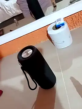 DaniMejia3015 online show from 10-05-25, 03:27