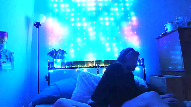 onlym4m online show from 12-17-24, 01:38