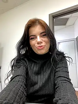 Snapshot of MiriamHazel chatting on 12-05-24, 08:22 MiriamHazel online show from 12-05-24, 08:22