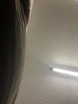 luara1988 online show from 12-20-25, 10:28