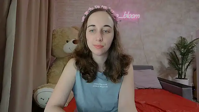 Snapshot of Anika_bloom chatting on 03-13-25, 05:43 Anika bloom online show from 03-13-25, 05:43