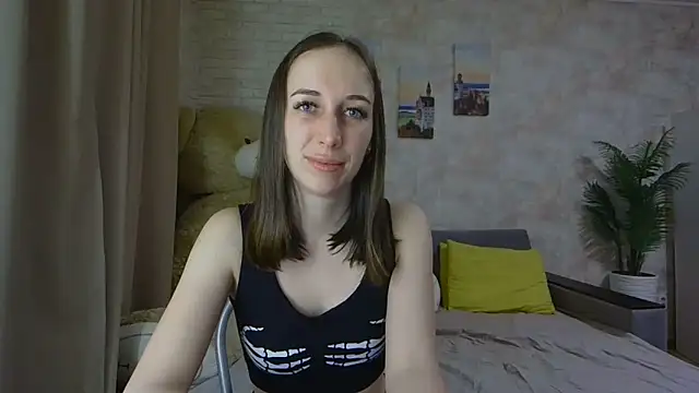 Snapshot of Anika_bloom chatting on 11-14-25, 05:22 Anika bloom online show from 11-14-25, 05:22