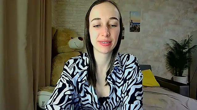 Snapshot of Anika_bloom chatting on 02-03-26, 07:41 Anika bloom online show from 02-03-26, 07:41