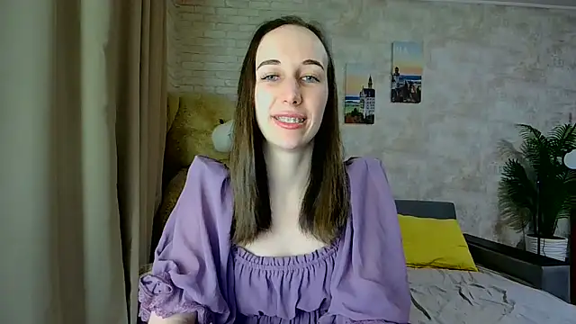 Snapshot of Anika_bloom chatting on 02-14-26, 12:18 Anika bloom online show from 02-14-26, 12:18