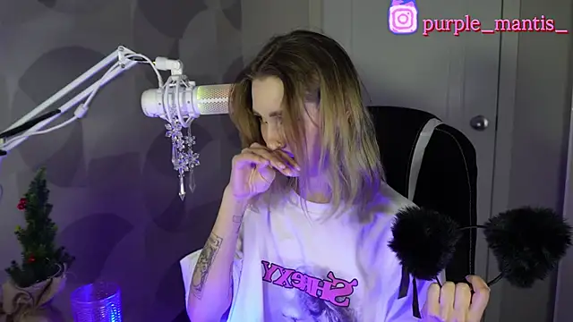 Snapshot of sayonara_6 chatting on 12-12-24, 02:33 sayonara 6 online show from 12-12-24, 02:33