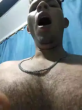 Snapshot of King_russo chatting on 12-16-25, 05:12 King russo online show from 12-16-25, 05:12