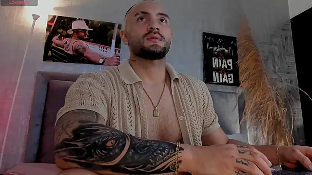 JeanColleman online show from 10-24-25, 04:31