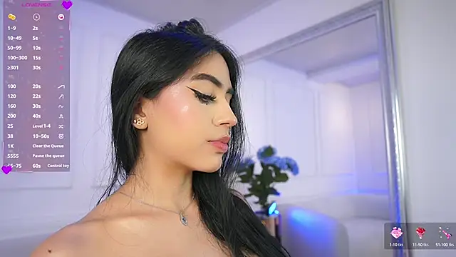 elasummer online show from 02-15-25, 06:33