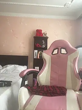 Snapshot of Sharongirl07 chatting on 02-02-25, 04:22 Sharongirl07 online show from 02-02-25, 04:22