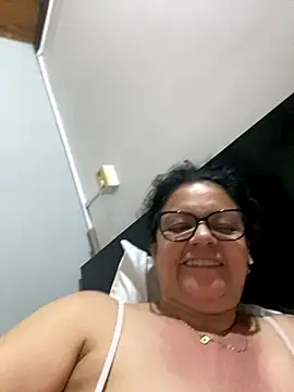 Snapshot of Sharongirl07 chatting on 09-14-25, 09:41 Sharongirl07 online show from 09-14-25, 09:41