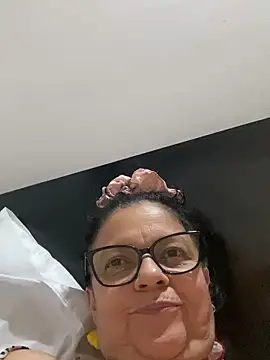 Snapshot of Sharongirl07 chatting on 09-27-25, 02:49 Sharongirl07 online show from 09-27-25, 02:49