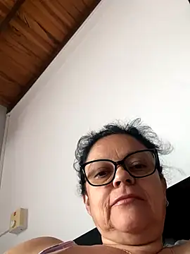 Snapshot of Sharongirl07 chatting on 09-28-25, 02:11 Sharongirl07 online show from 09-28-25, 02:11