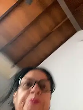 Snapshot of Sharongirl07 chatting on 10-08-25, 12:14 Sharongirl07 online show from 10-08-25, 12:14