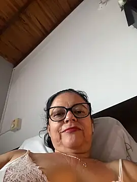 Snapshot of Sharongirl07 chatting on 10-20-25, 12:16 Sharongirl07 online show from 10-20-25, 12:16