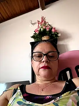 Snapshot of Sharongirl07 chatting on 10-26-25, 03:40 Sharongirl07 online show from 10-26-25, 03:40