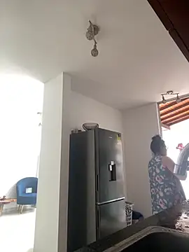 Snapshot of Sharongirl07 chatting on 10-27-25, 02:54 Sharongirl07 online show from 10-27-25, 02:54