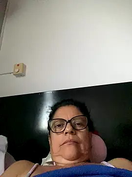 Sharongirl07 online show from 12-20-25, 12:12